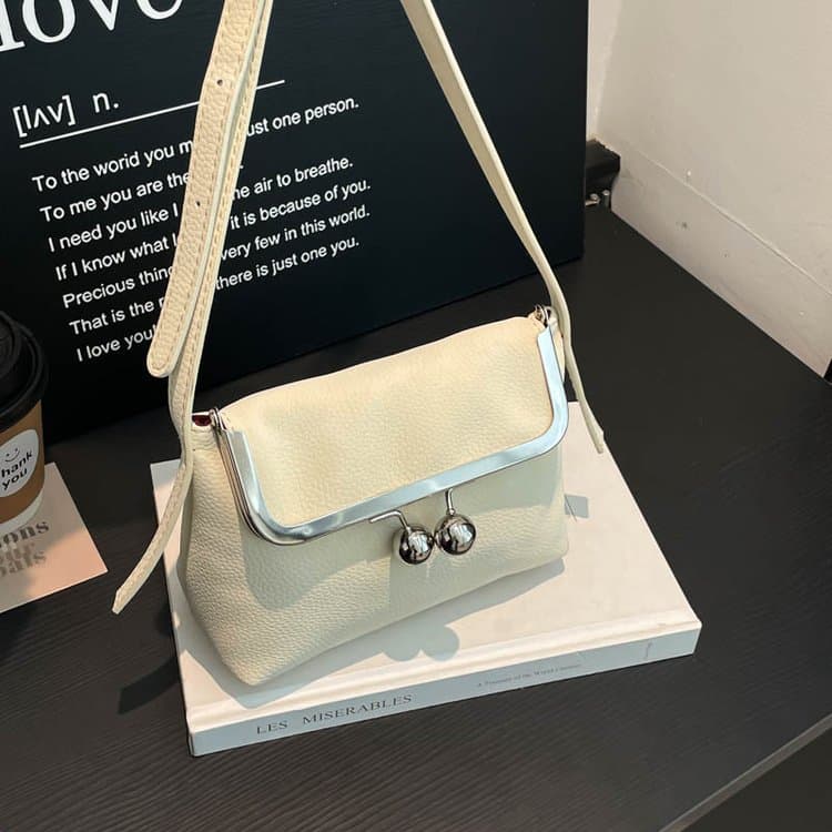 Металлическая пуговица-зажим маленькая квадратная сумка легкая роскошь текстура сумка через плечо белый