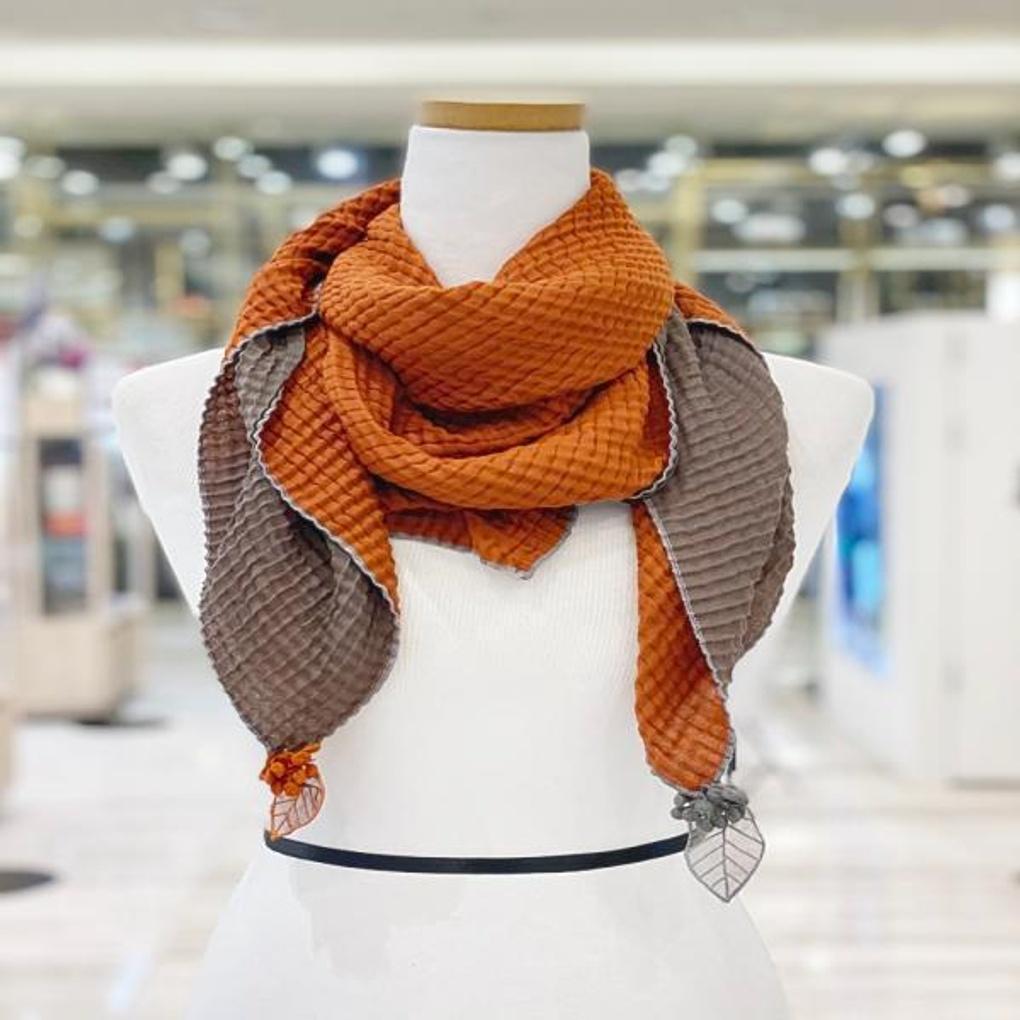 MJ Arnaldobasini Leaf Scarf ABFS-20155