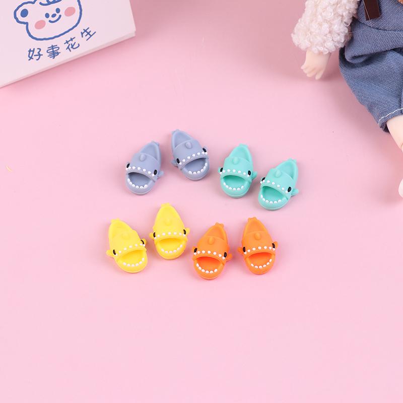 1 Pair 1:12 Dollhouse Miniature Cute Shark Slippers Doll Shoes Suit For Ob11 1/12 Bjd Doll Gsc Dod, Ymy Doll