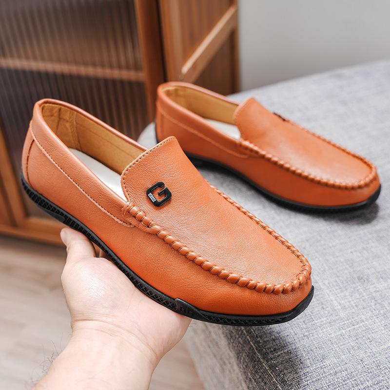 

Popular Doudou shoes men s soft soles breathable lazy casual leather shoes European station fashion loafers 39