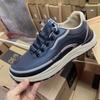 New ultra-light running shoes, sports shoes, breathable shock-absorbing soft-soled students, lightweight dad shoes