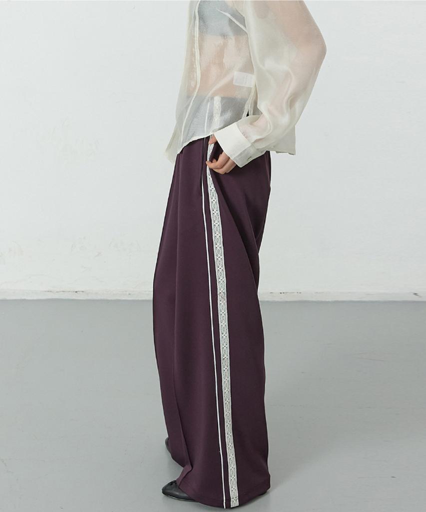 Michikoleondeonkosino Lace-Trimmed Jersey Pants Deep Purple