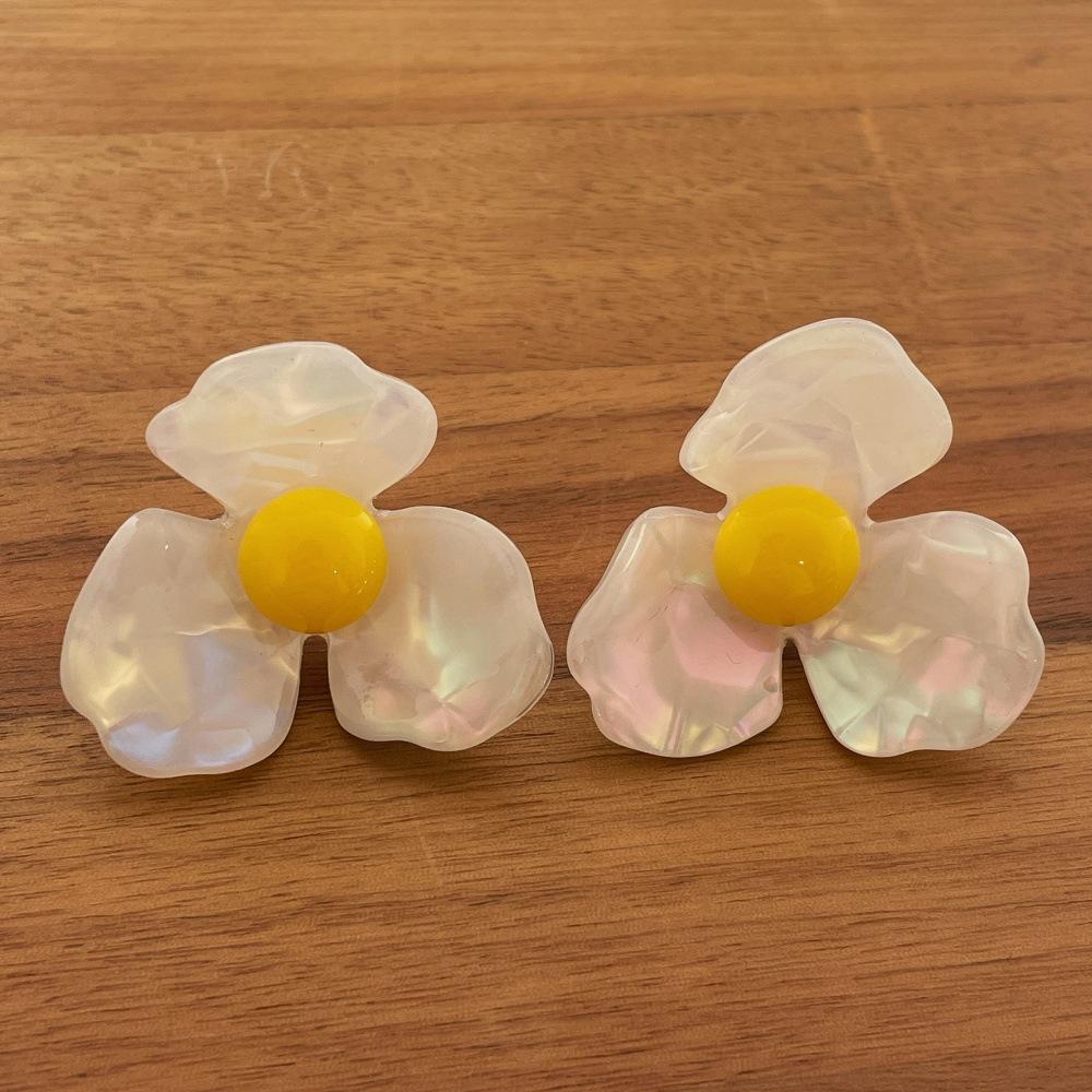 Vacation Style Acrylic Petal Flower Earrings Sweet Luxury Ear Jewelry