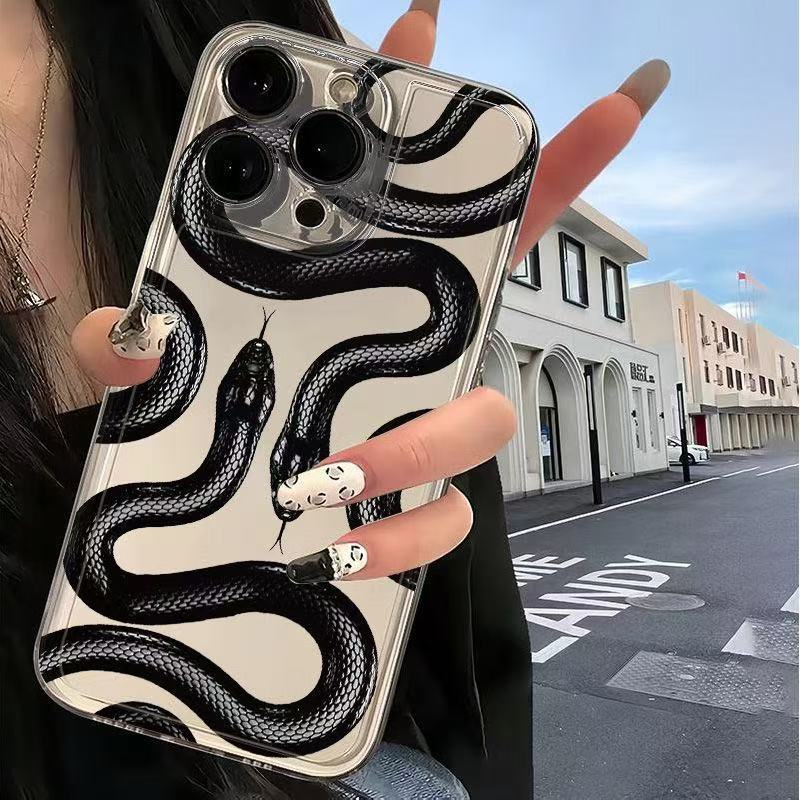 Creative Black Snake Is Suitable for Iphone16promax Mobile Phone Case, Transparent Apple 15 Anti-drop 14pro Europe and America 13/12