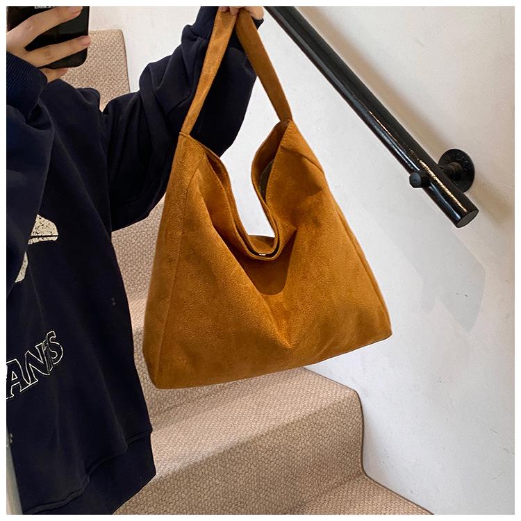 Miękka skórzana torba dojazdowa o dużej pojemności – nowy styl torby na ramię pod pachą do szkoły