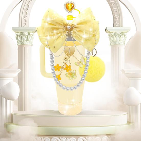 1 Set Tassenhülle Funkelnde Strasssteine Schleife Plüschball Dekoration Kunstperlen Lanyard Tassenzubehör mit Silikonboden-Schutz