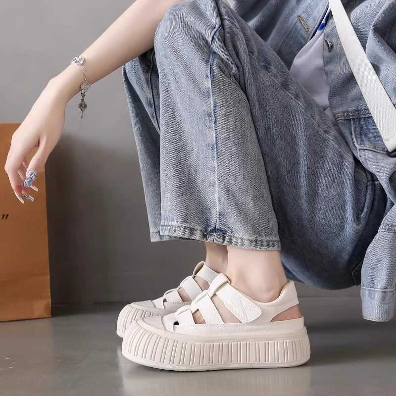 Fashion 2025 Summer Roman Sandals Muffins shoe Increasing Height Shoes All-Match Women's Heels Gladiator Flat New Girls Closed Rome Autu