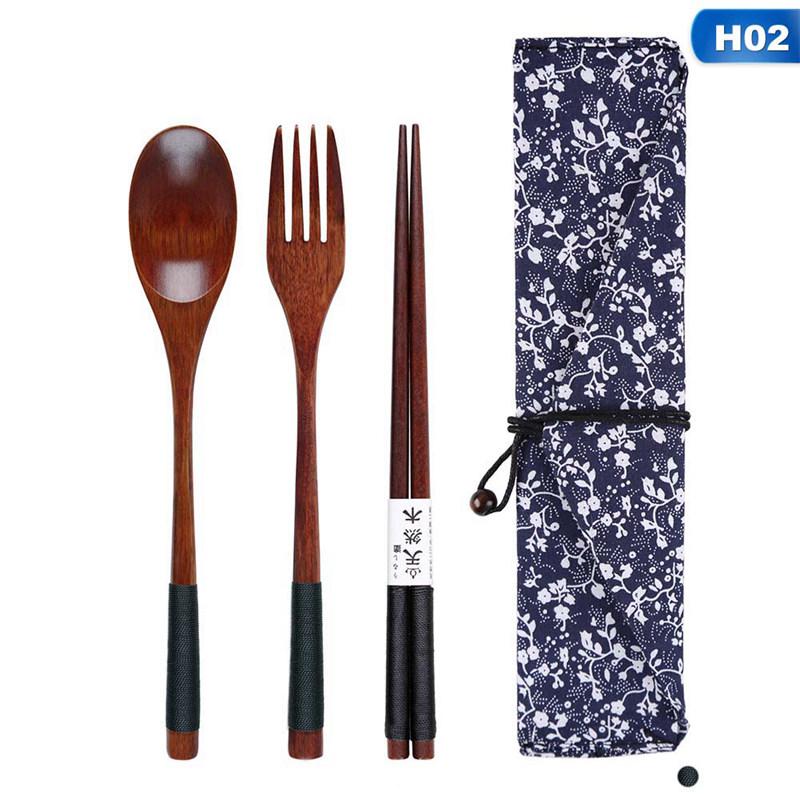 Ξύλινο Πιρούνι Κουτάλι Σετ Τριών Τεμαχίων Ιαπωνικό Κορεατικό Στυλ Ταξιδιωτικά Φορητά Επιτραπέζια Σκεύη Ωραία Επιτραπέζια Σκεύη Συσκευασία σε Τσάντα