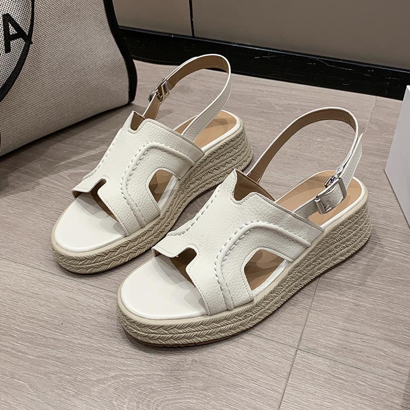 2025 Summer Fairy One-word Cool Slippers Summer Wear Straw Muffin Shoes Small Height Increase Thick-soled High-heeled Sandals