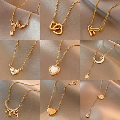 Korean Version of the Trendy Fashion Titanium Steel Necklace Female Retro Sex Heart Clavicle Chain Ins Wind Pendant Jewelry Gift