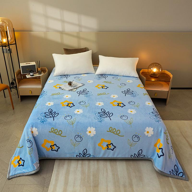1pc Comfortable Printed Blanket Soft&cozy&machine Washable Velvet Plush All-season Multipurpose Nap Blanket for Office and Sofa(Excluding pillowcases)
