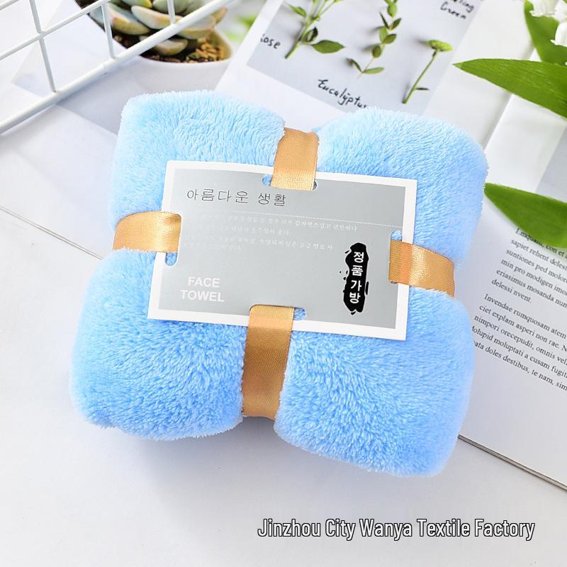 Coral Fleece Bath Towel Set: Three-Piece Gift Box with Custom Logo for Company Gifts or Souvenirs