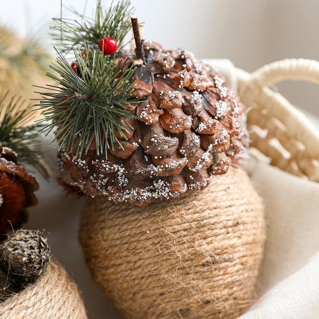 Holzhut, Eichhörnchen, Hanfseil, Sisal-Tischschmuck, Handgewebter Stroh-Weihnachtsbaum