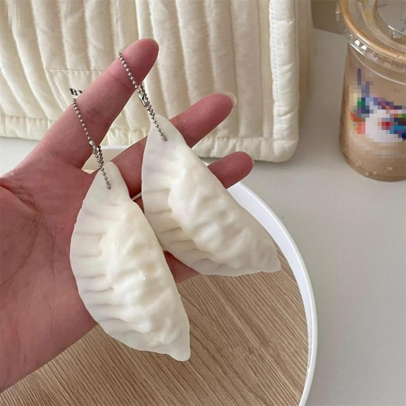 Simulation Dumplings Keychain Bag Pendant Cute Mini Squishy Toy Dumplings Food Charms Stress Relief Keychains Decoration Gifts