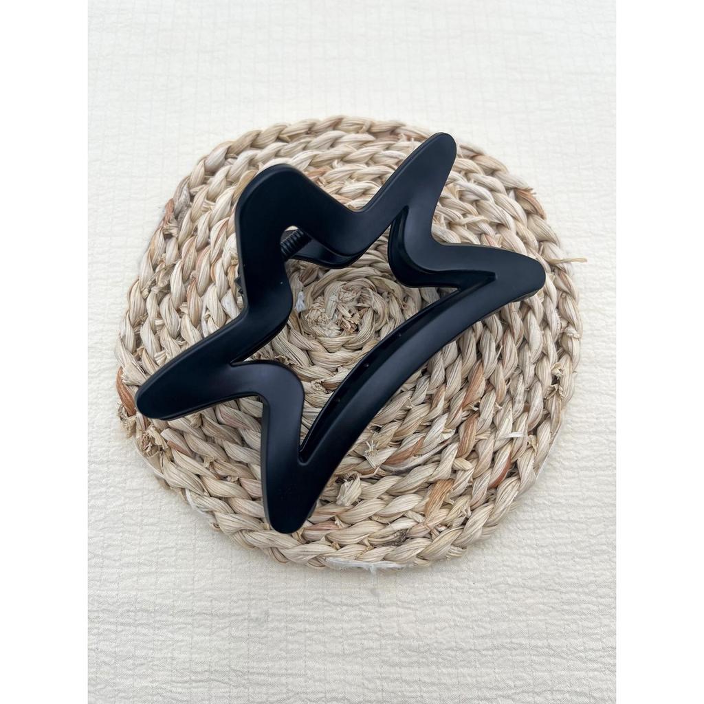 1/2 Pcs Fashion Geometric Hollow Pentagonal Star Hair Claws For Women Girls Party Hair Accessories