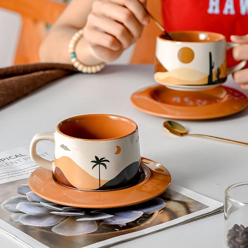 Retro Design Niche Coffee Cup Saucer Set for Women's Personal Ceramic French Afternoon Tea Cup Gift Box