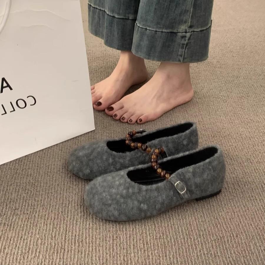 French flat-bottomed fairy wind lamb wool round head pearl word with fluffy shoes women wear autumn and winter new cotton ladyshoes