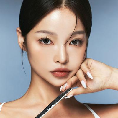 Extra Slim Curl Up Mascara Black