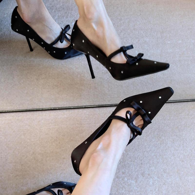 

Spring and Autumn new pointed black satin light mouth strap rhinestone high heels women s stiletto shoes 40 чёрный