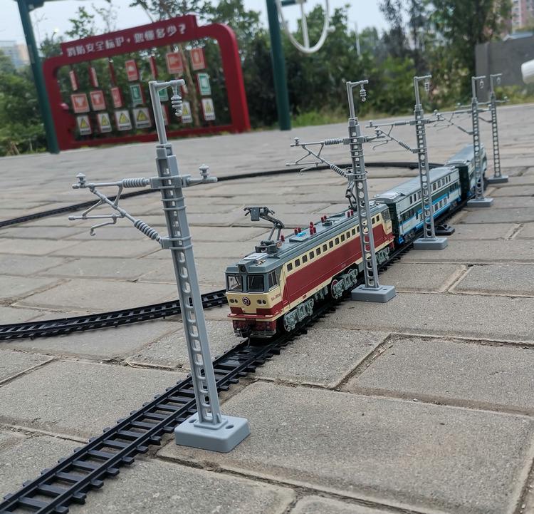 Electric Locomotive Train Catenary Pole for Model Railways - Sand Table Accessory