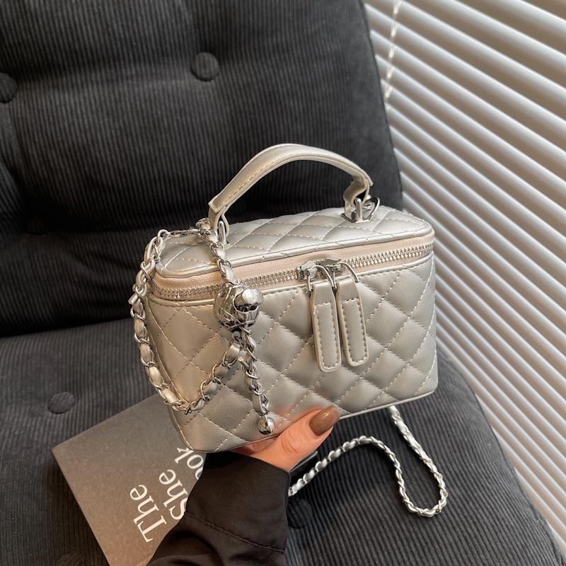 Women's 2025 Argyle Embroidery Small Handbag: Versatile Chain Crossbody, Handheld Box, Square Bag for Spring/Summer Fashion