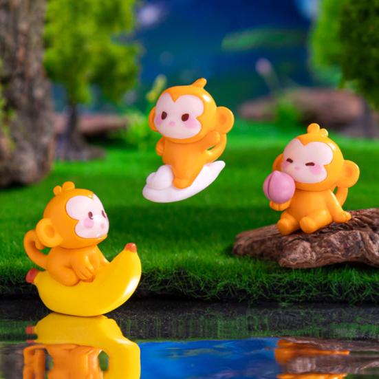 4 Pcs Monkey Miniatures Resin Mini Monkey Figurines Cartoon Miniature Monkey Statues for Desk DIY Micro Landscape