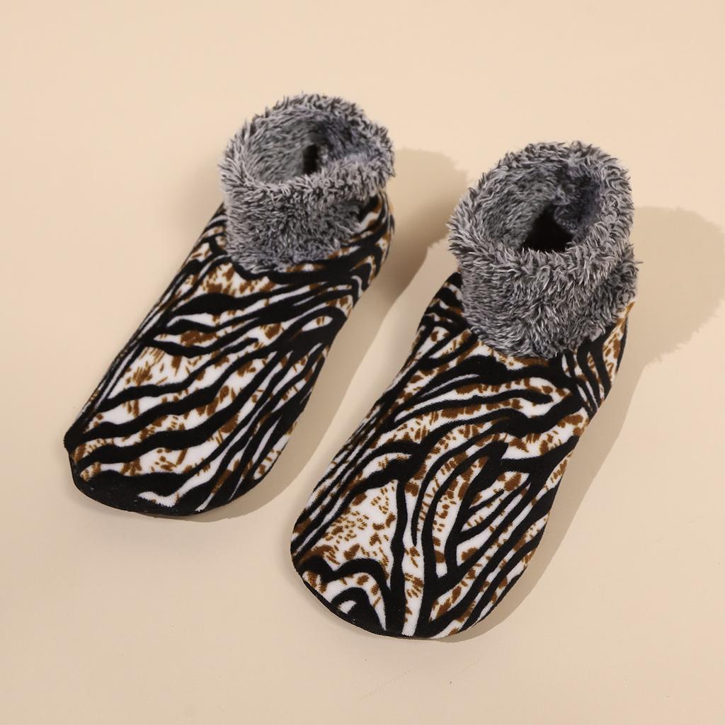 Women's Winter Warm Fleece Leopard Pattern Ankle Socks - Comfortable Indoor and Outdoor, Animal Pattern Home Casual Socks, Soft and Warm Floor Socks