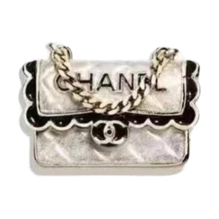 

Chanel Exquisite Personality Bag Shape Brooch Unisex Accessories White ABE171-B18071-NZT06 F,White