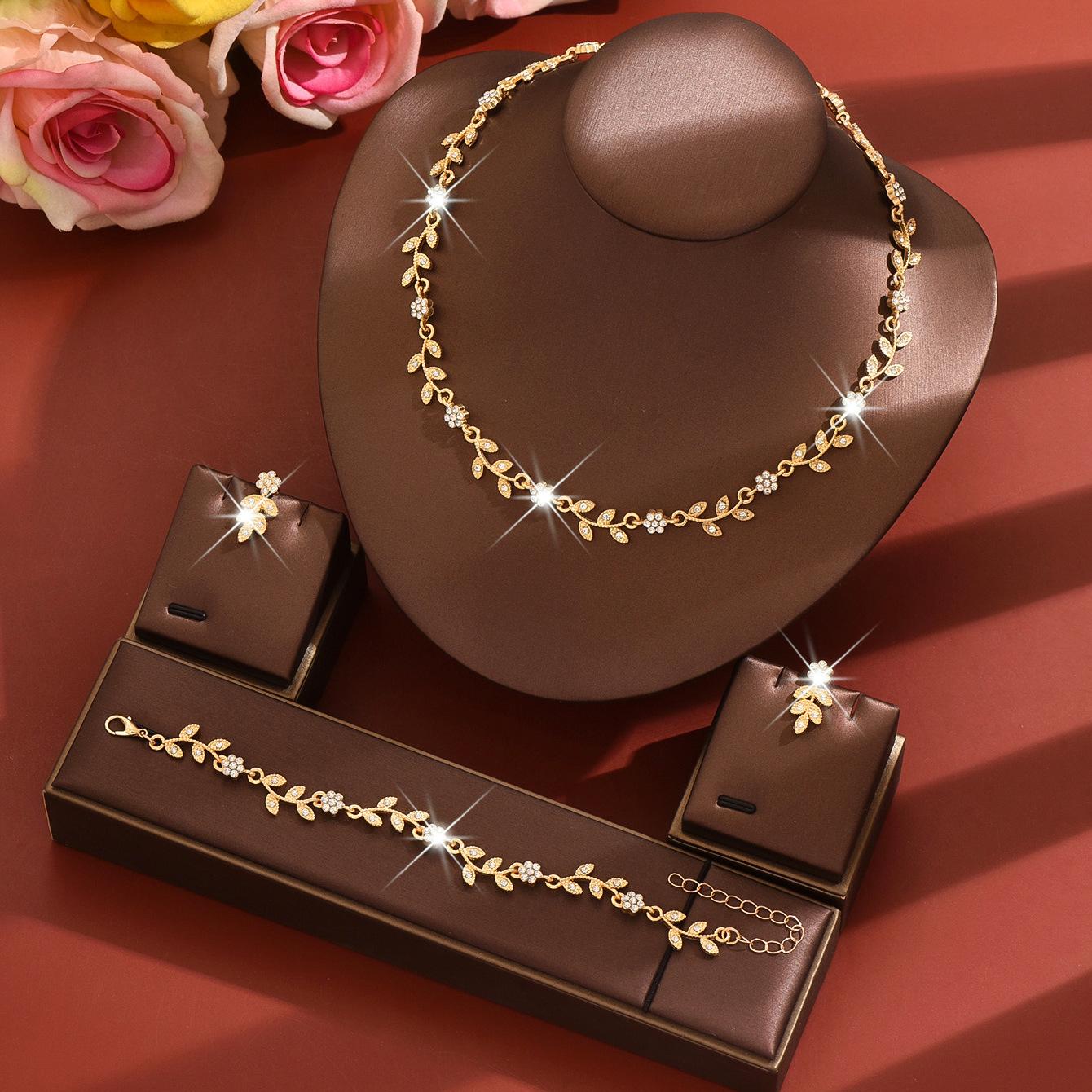 Elegant European Rhinestone Floral Jewelry Set: Necklace & Earrings for Brides