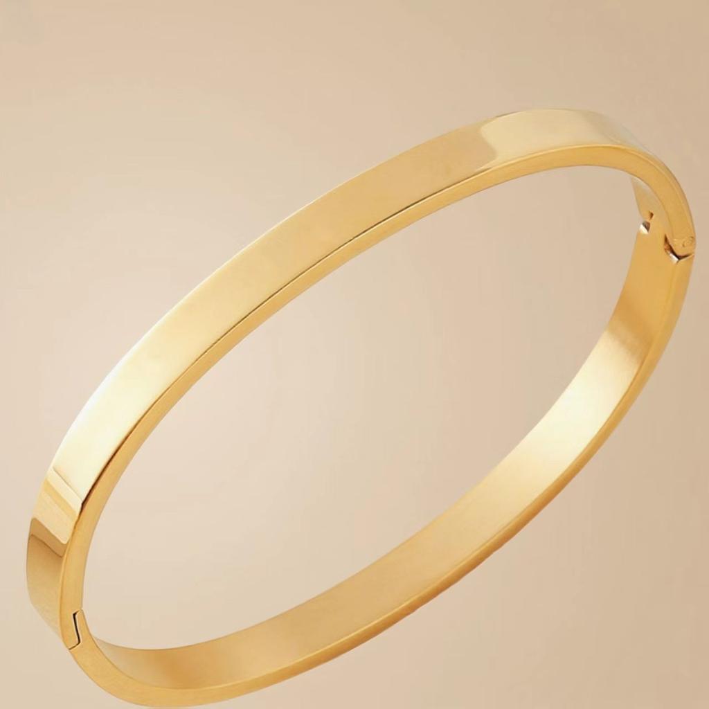 B04 Minimalist Fashion Luxury Style Smooth Buckle Bangles Jewelry 8mm Wide No Logo Couple Stainless Steel Bracelet for Women