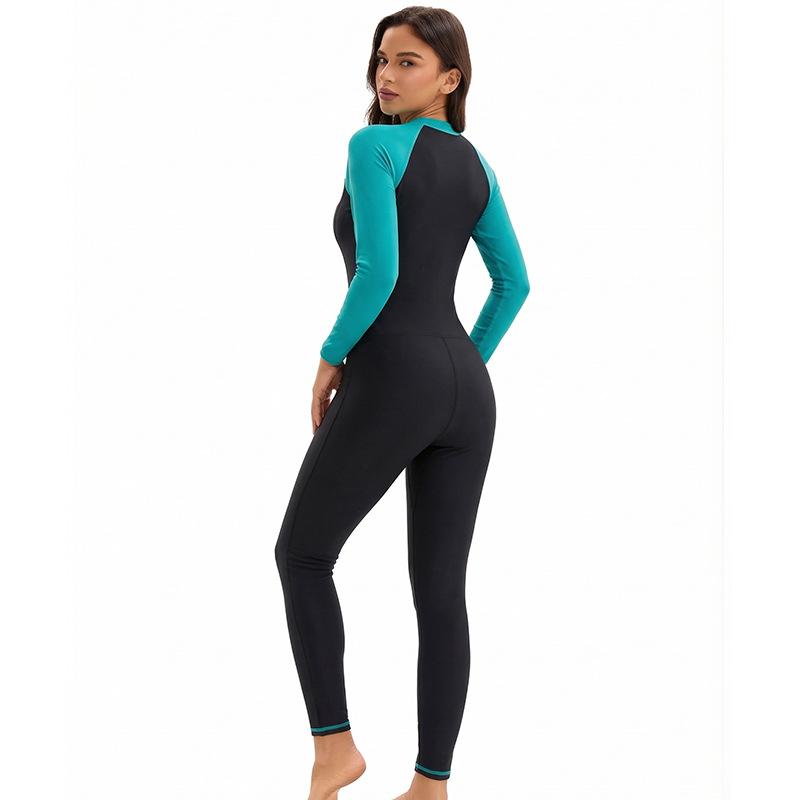 New Middle Eastern tight long-sleeve one-piece swimsuit for women, full coverage sun protection, conservative diving swimwear wholesale