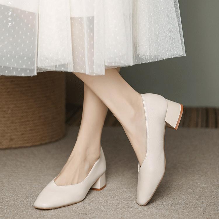 Women's Chunky Block Heeled Pumps Low Heels Closed Toe Dress Shoes Comfortable Office Work Shoes Heel Pumps for Women Comfortable Square Toe Shoes