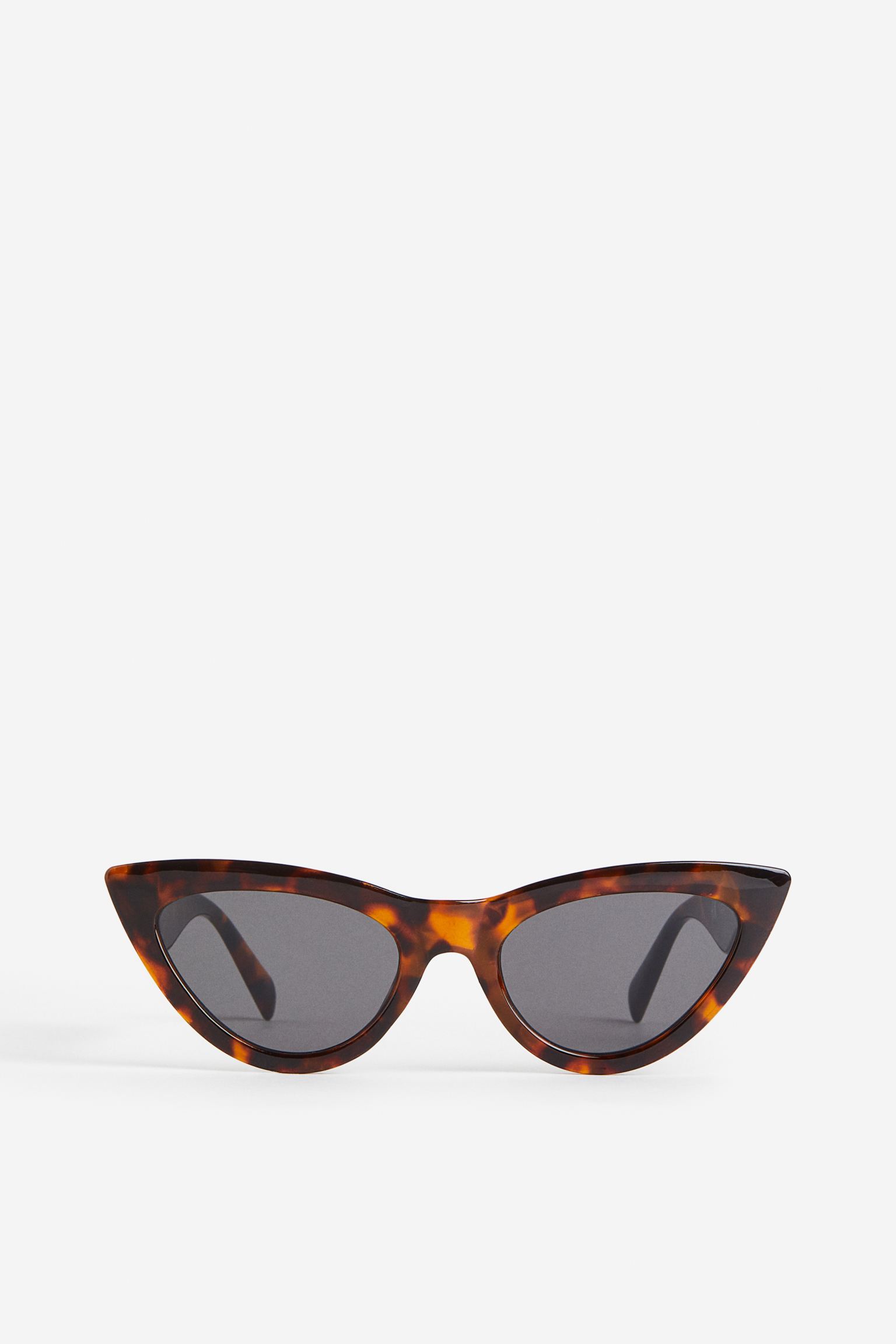 

солнцезащитные очки «кошачий глаз»