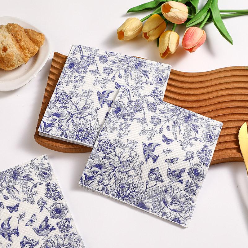 European Retro Blue and White Porcelain Print Disposable Napkins for Restaurant, Party, or Hotel Dining