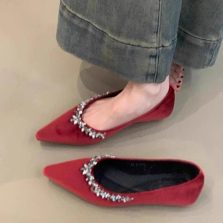 Temperament rhinestone pointed single shoes women's spring, summer and autumn 2025 French sweet velvet red light mouth soft sole evening shoes