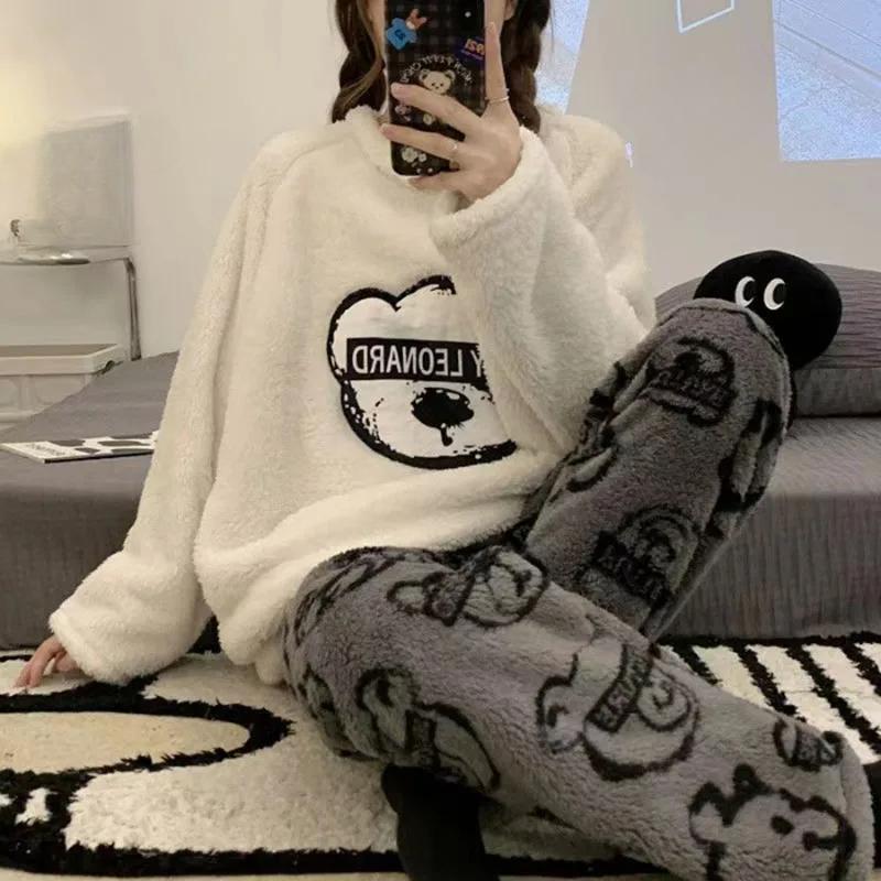 Thickened Warm Flannel Large Size Women Pajamas Set Long-Sleeved Autumn and Winter Warm Cartoon Bear Coral Velvet Sleepwear