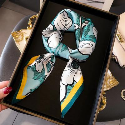 Foulards de mode pour femmes Châle Imprimé Soie Satin Écharpe Hijab Féminine Bandana 70*70cm Marque de Luxe Écharpes Carrées Pour Dames