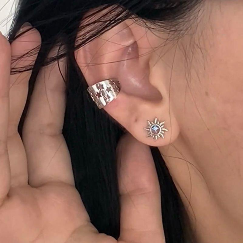 1Pair Silver Color Blue Diamond Sunflower Stud Earrings  Temperament Light Luxury Earring For Women Party Jewelry Gift