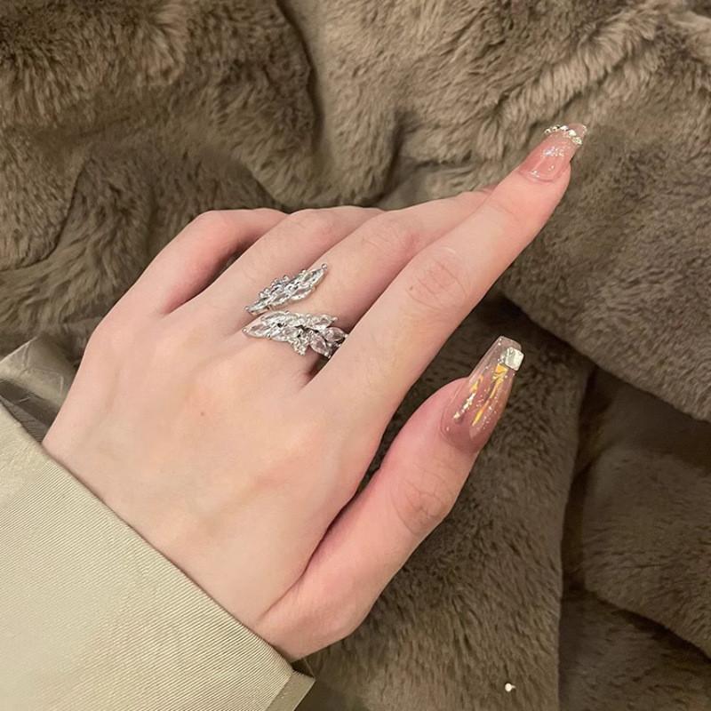 Elegant Korean Style Vintage Rhinestone Ring For Women Adjustable Open Finger Jewelry