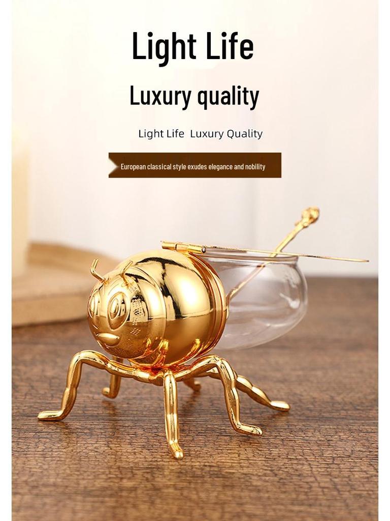 Elegant European-Style Gold Bee Sugar Bowl with Spoon – High-End Metal Craft Kitchen Jar