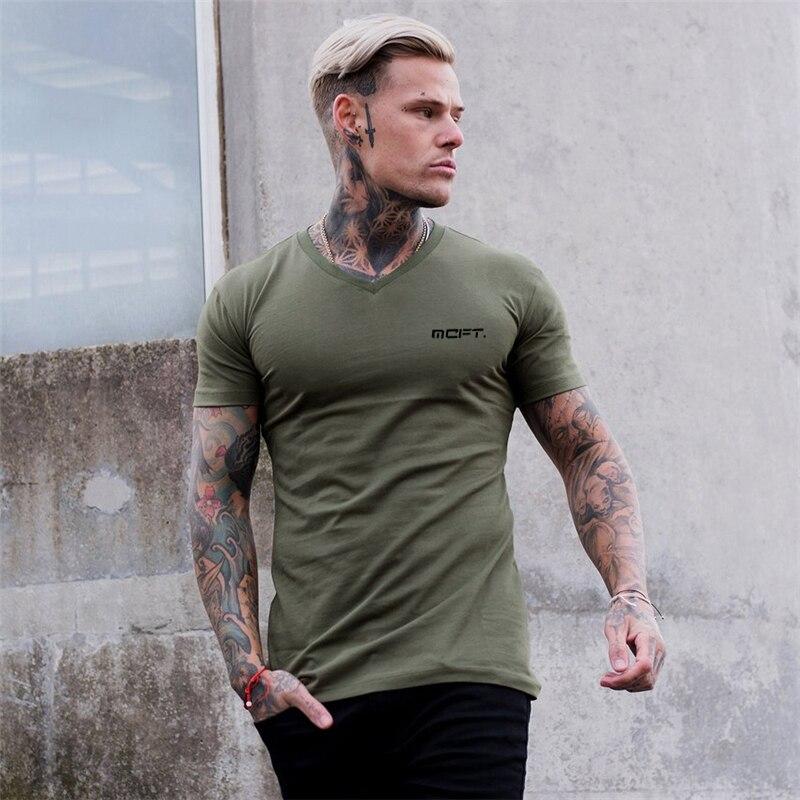 Muscleguys Summer Street Trend Men’s Fashion All-match T Shirts Comfortable Cotton V-neck Short-sleeve Bodybuilding Fitness Tops