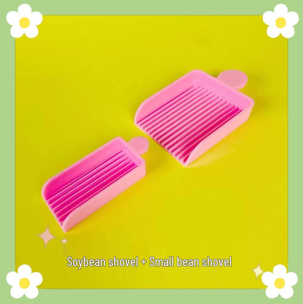 Perler Beads Tool Set: Pen, Bead Board, Spatula, 2.6mm Large Square & Round Plates, Bead Box, Iron.