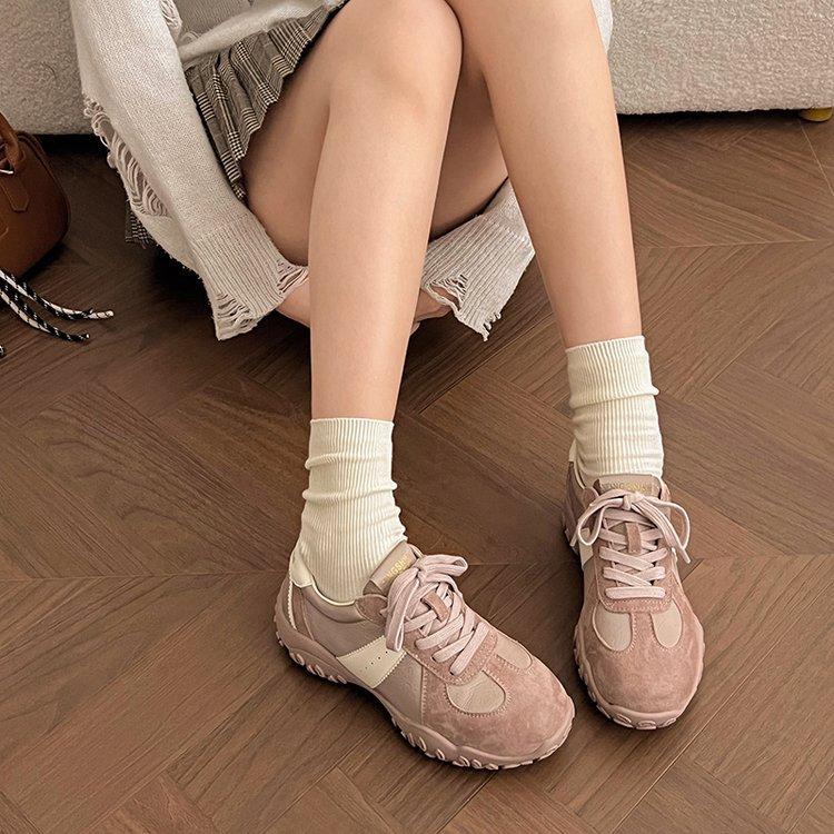 

[Youshilai] Versatile casual retro flat-bottomed German training shoes women s 2025 spring new fashion Forrest Gump shoes 40
