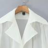 Trench Coat Camicia Sottile Stile Europeo e Americano Primavera 2026 con Revers Ampio Senza Bottoni e Protezione Solare