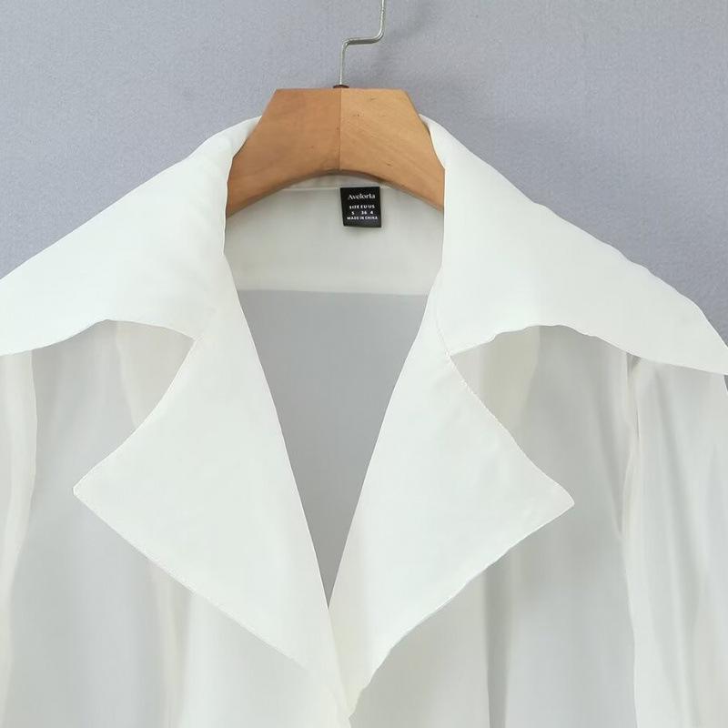 Trench Coat Camicia Sottile Stile Europeo e Americano Primavera 2026 con Revers Ampio Senza Bottoni e Protezione Solare