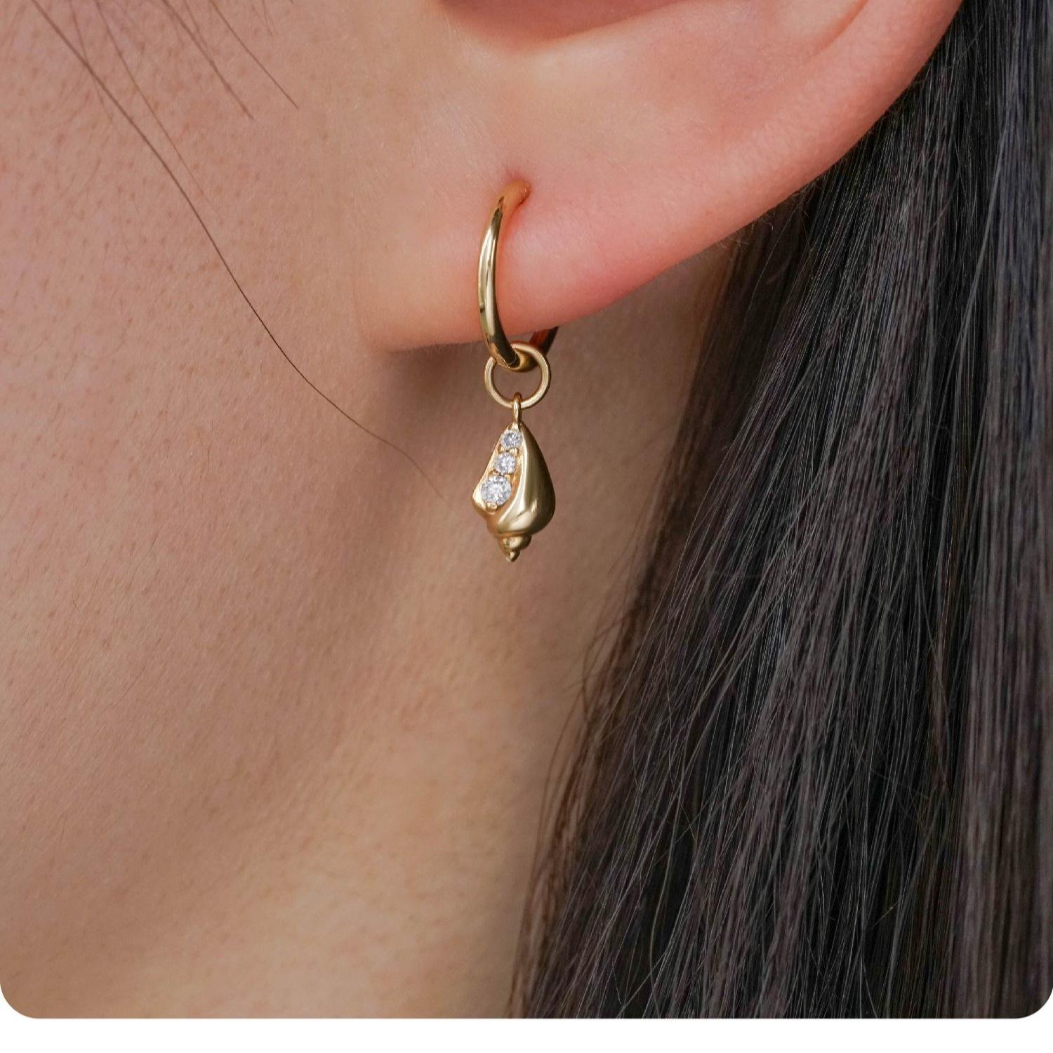 Sound of the Sea  18K Gold-Plated S925 Sterling Silver Seashell Zirconia Stud Dangle Earrings - Exquisite & Cute 18K Gold Pair