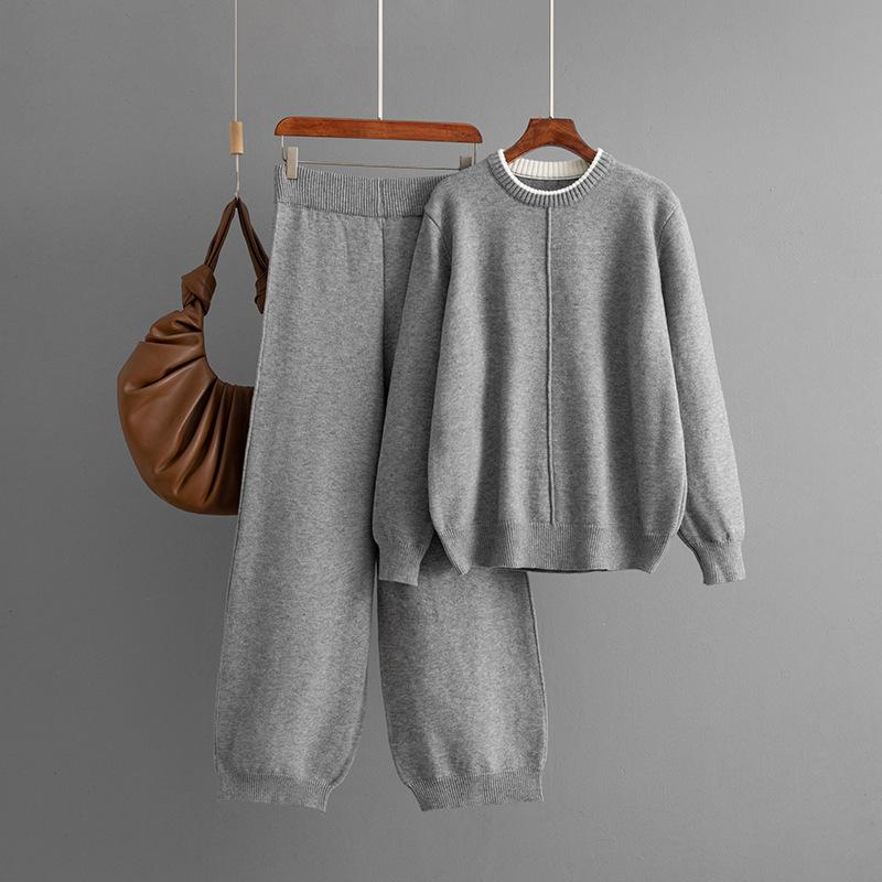 A New Solid-color Knitted Loose Sweater and Casual Pants Two-piece Fashion Set for Autumn and Winter