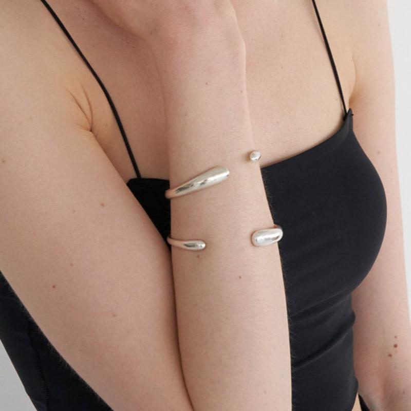 

STILL INSTANT Flection & Connection - 02B Bracelet 02