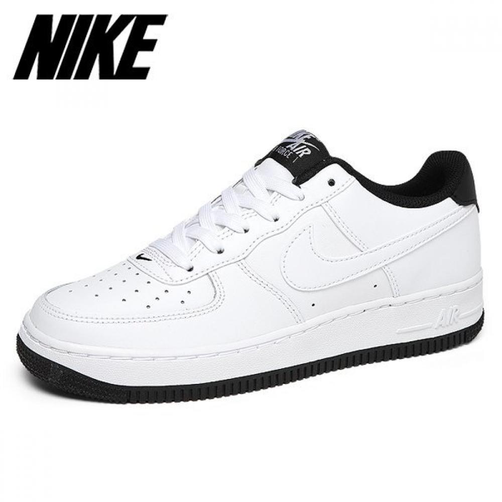 

Nike Air Force 1 Ess Dv1331 100 235