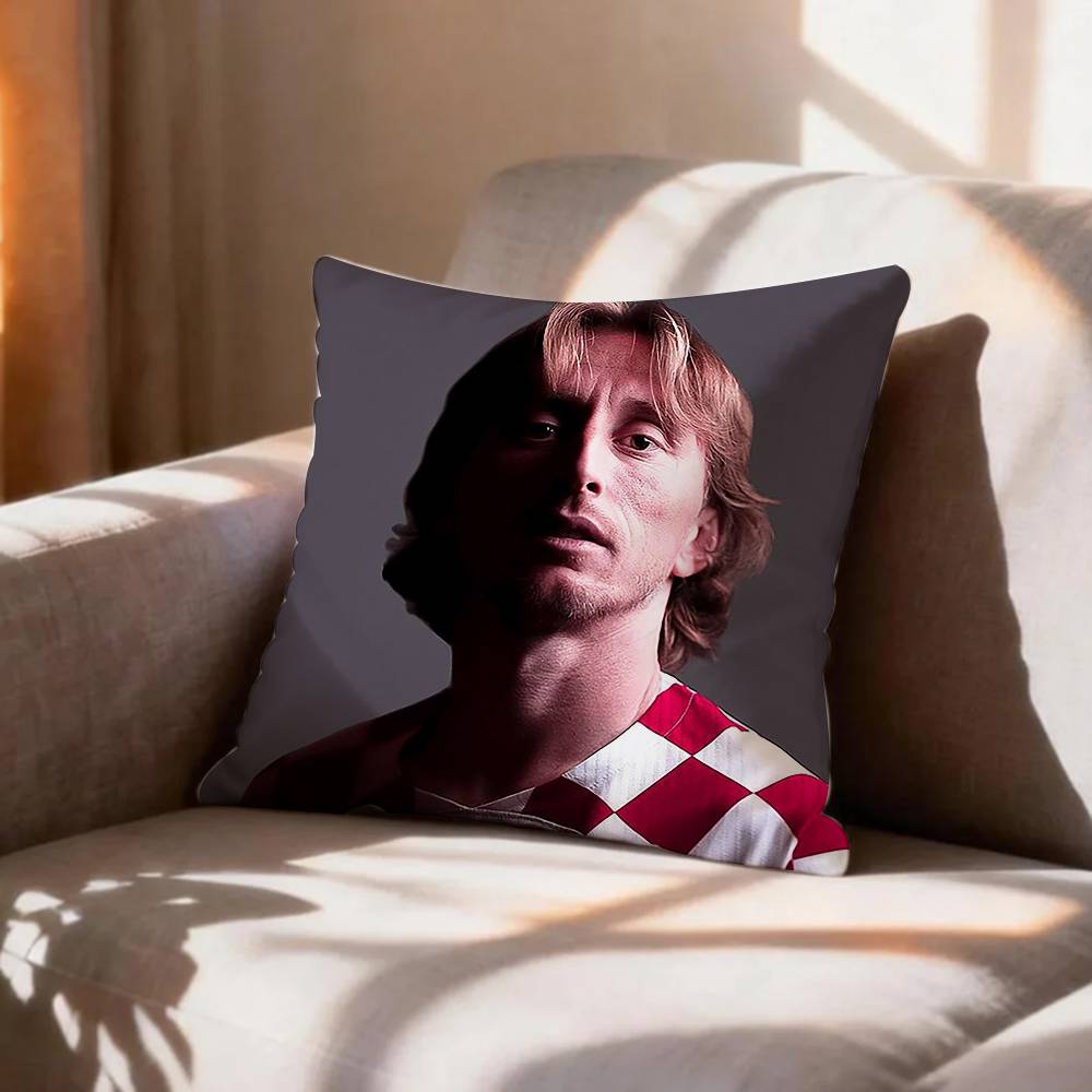Legendary Midfielder Luka MModric  Pillow Case Pattern Printed Pillowcase For Living Room Sofa Cushion Cover